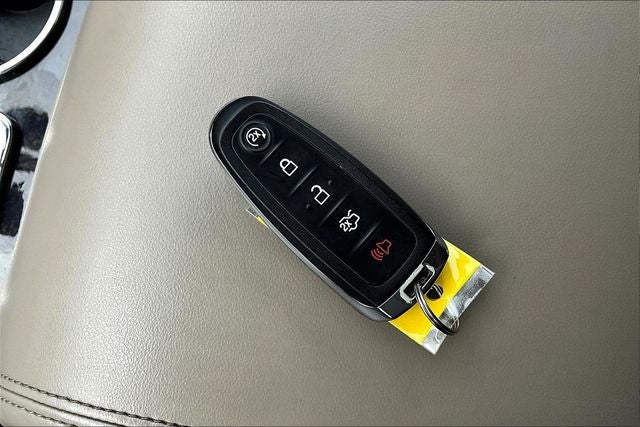 2015 Lincoln Navigator Base