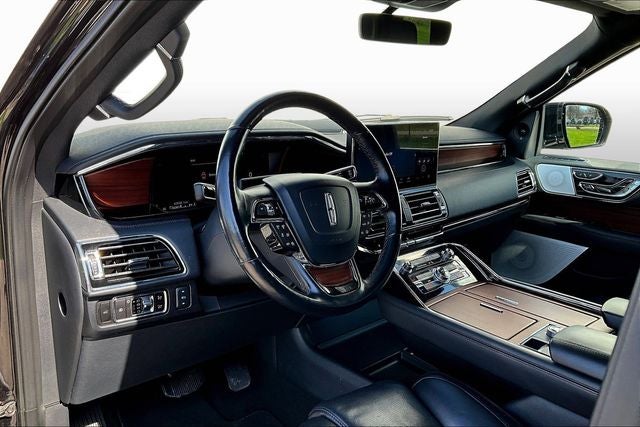 2023 Lincoln Navigator L Reserve