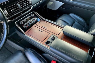 2023 Lincoln Navigator L Reserve