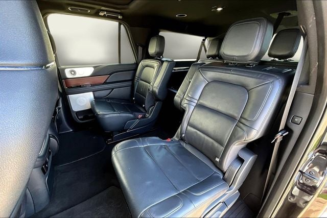 2023 Lincoln Navigator L Reserve