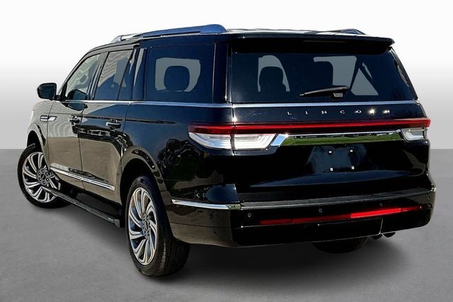2023 Lincoln Navigator L Reserve