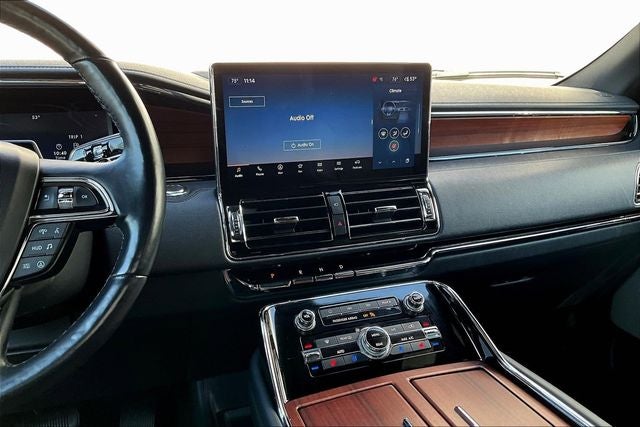 2023 Lincoln Navigator L Reserve