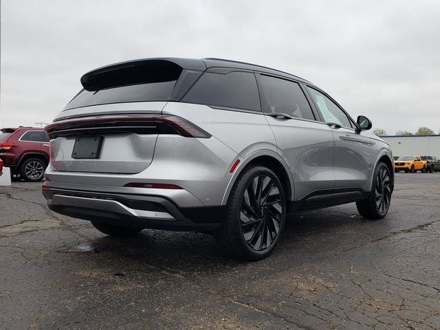 2024 Lincoln Nautilus Reserve