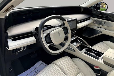 2024 Lincoln Nautilus Black Label