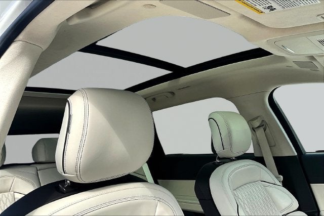 2024 Lincoln Nautilus Black Label