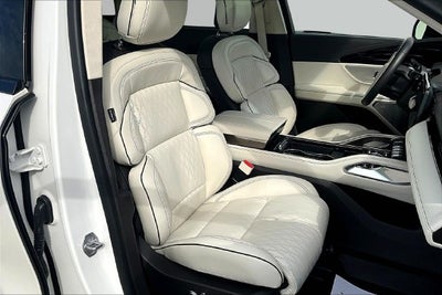 2024 Lincoln Nautilus Black Label