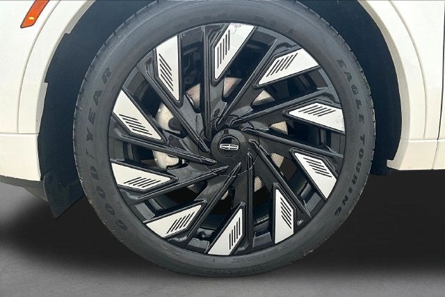 2024 Lincoln Nautilus Black Label