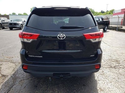 2019 Toyota Highlander LE