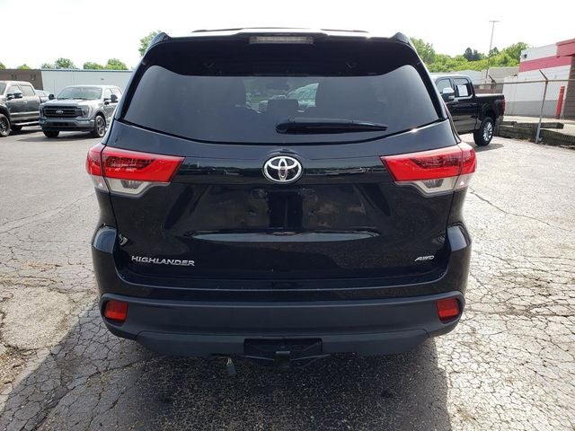 2019 Toyota Highlander LE