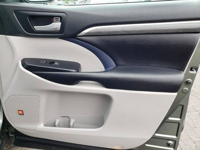 2019 Toyota Highlander Limited Platinum