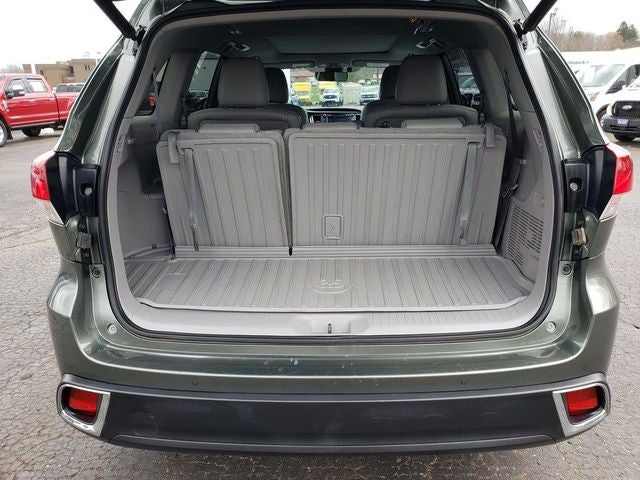 2019 Toyota Highlander Limited Platinum