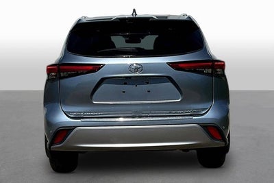 2021 Toyota Highlander Platinum