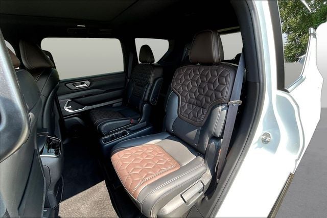 2025 Nissan Armada Platinum Reserve