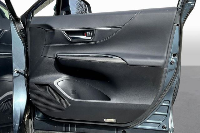 2022 Toyota Venza XLE