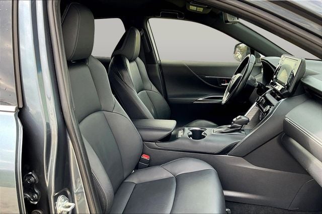 2022 Toyota Venza XLE