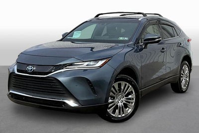 2022 Toyota Venza XLE