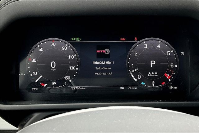 2025 Land Rover Defender 110 X-Dynamic SE