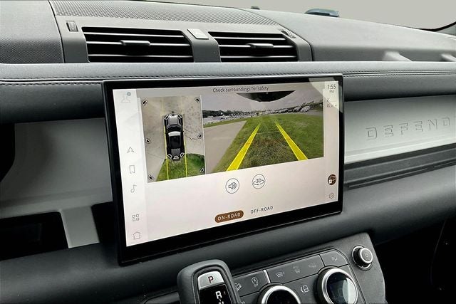 2025 Land Rover Defender 110 X-Dynamic SE