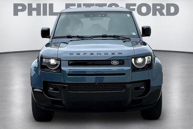 2025 Land Rover Defender 110 X-Dynamic SE