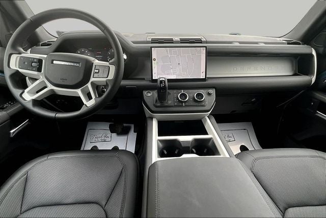 2025 Land Rover Defender 110 X-Dynamic SE