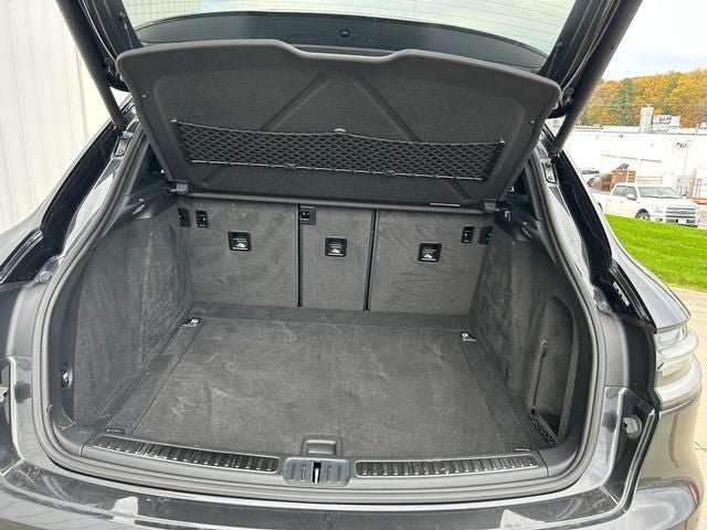 2020 Porsche Macan S