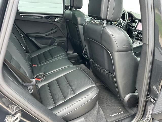 2020 Porsche Macan S