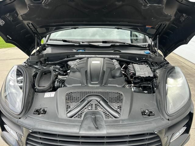 2020 Porsche Macan S