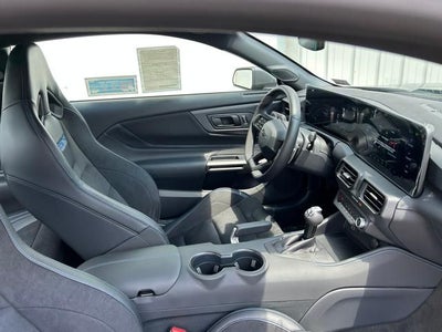 2025 Ford Mustang Dark Horse™