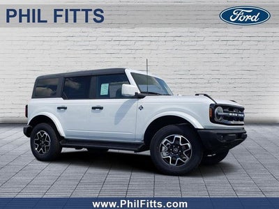 2026 Ford Bronco Outer Banks®