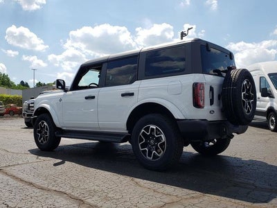 2026 Ford Bronco Outer Banks®