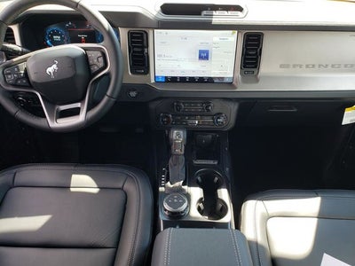 2026 Ford Bronco Outer Banks®