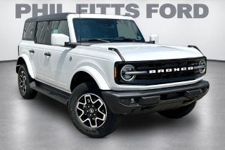 2026 Ford Bronco Outer Banks®
