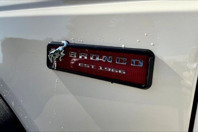 2026 Ford Bronco Outer Banks®
