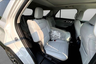 2026 Ford Explorer Platinum™