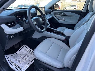 2026 Ford Explorer Platinum™