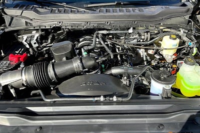 2027 Ford Super Duty F-250® XLT