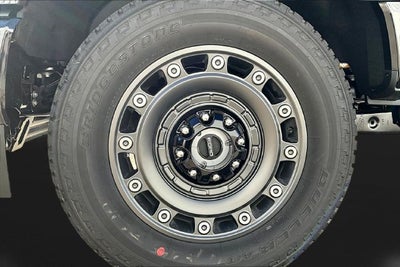 2027 Ford Super Duty F-250® XLT