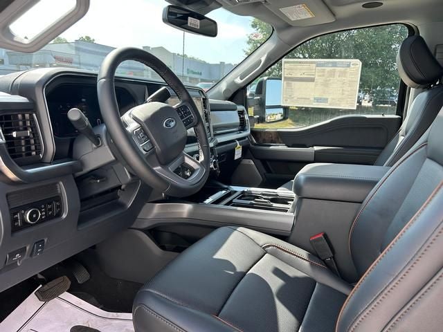 2025 Ford Super Duty F-250® Lariat®