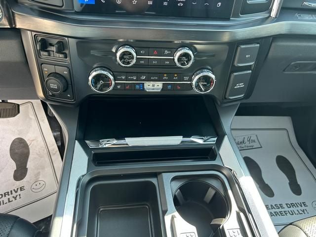 2025 Ford Super Duty F-250® Lariat®