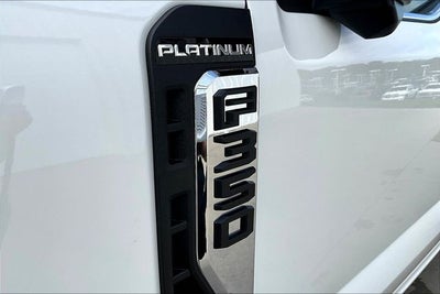 2027 Ford Super Duty F-350® Platinum®
