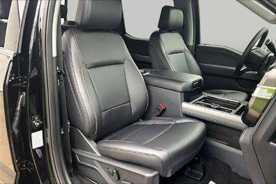 2027 Ford Super Duty F-350® Lariat®