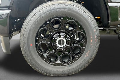 2027 Ford Super Duty F-350® Lariat®