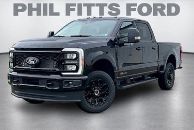 2027 Ford Super Duty F-350® Lariat®