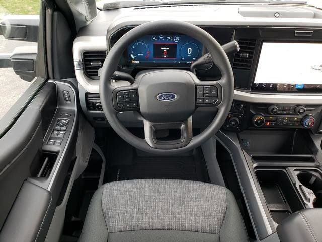 2026 Ford Super Duty F-350® XLT