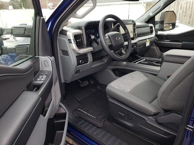 2026 Ford Super Duty F-350® XLT