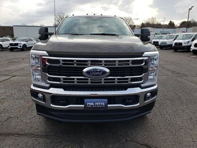 2026 Ford Super Duty F-350® XLT