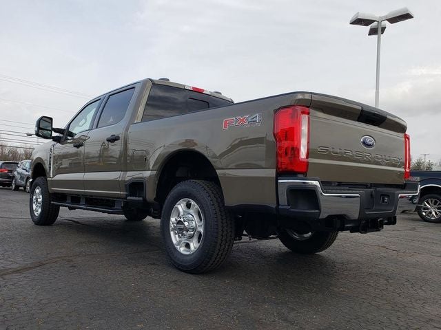2026 Ford Super Duty F-350® XLT