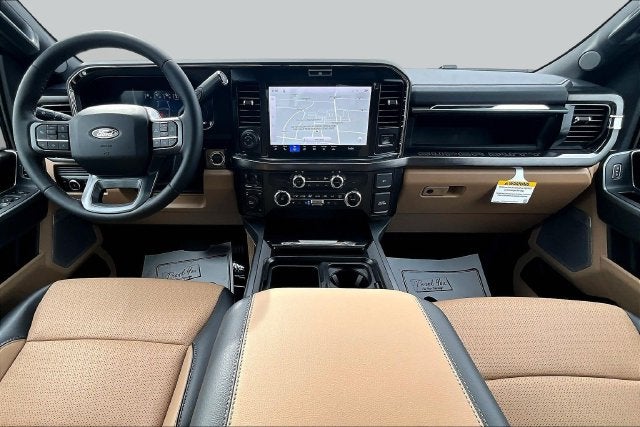 2027 Ford Super Duty F-350® Lariat®