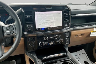 2027 Ford Super Duty F-350® Lariat®