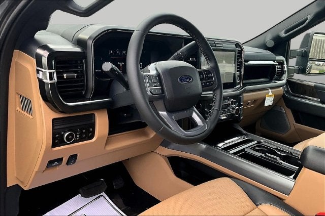 2027 Ford Super Duty F-350® Lariat®